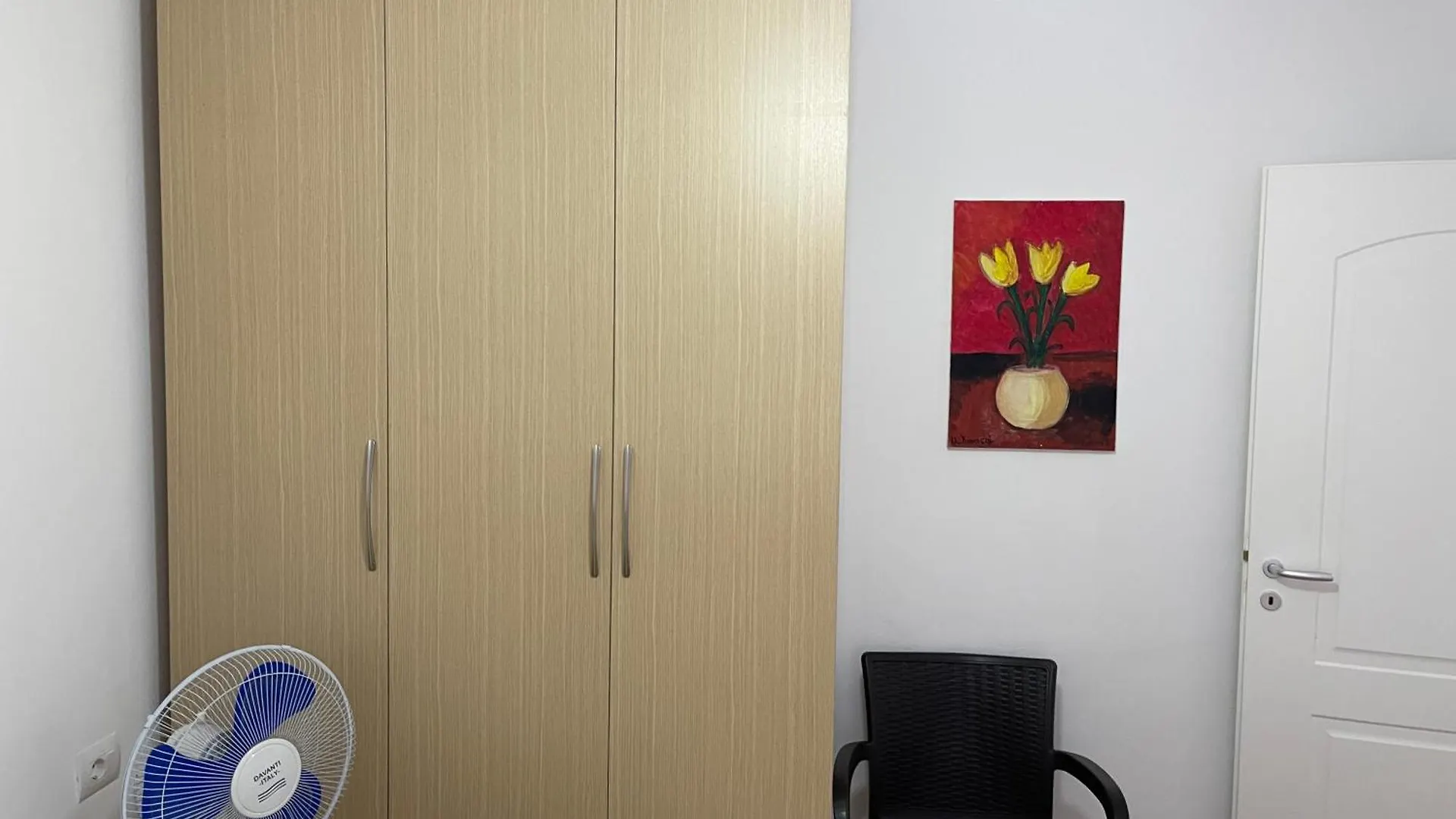 City Center & Near Lungomare Guest House Vlora Apartman