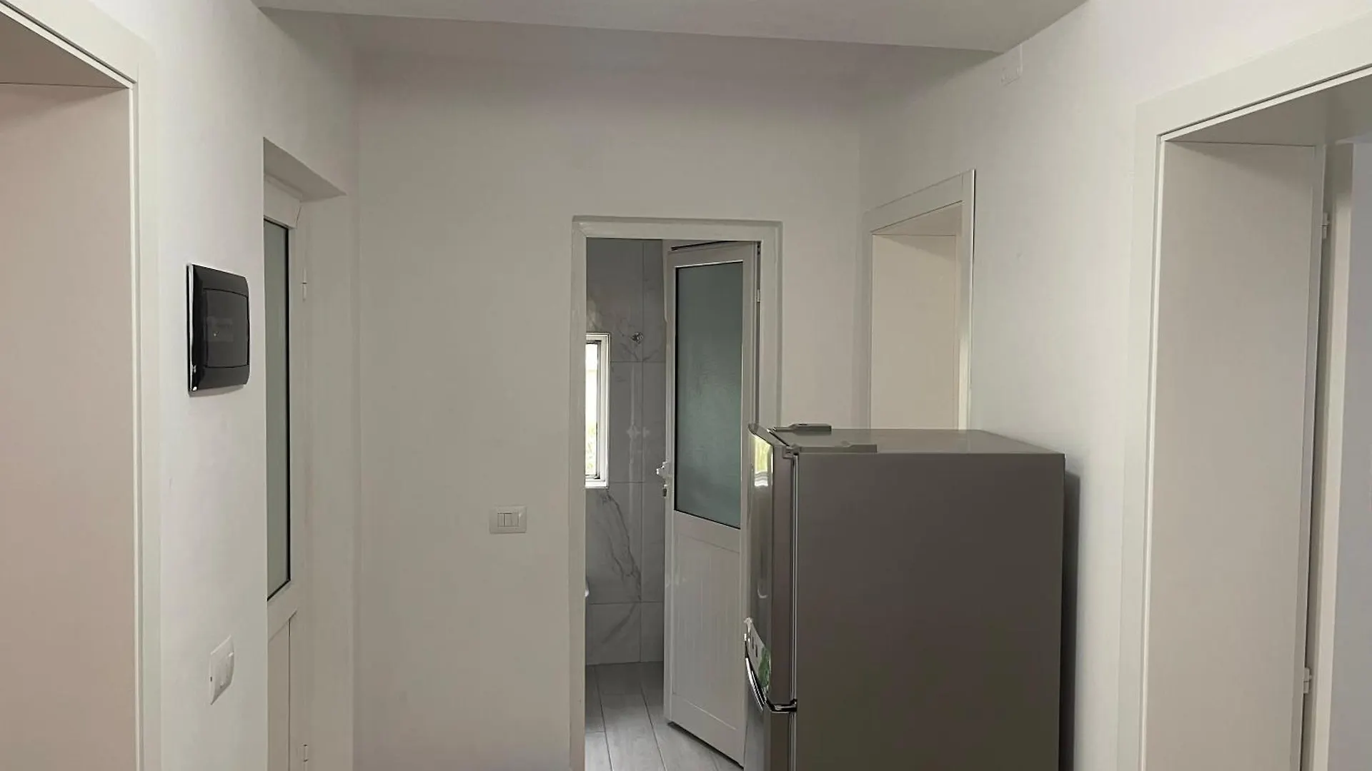 City Center & Near Lungomare Guest House Vlora Apartman