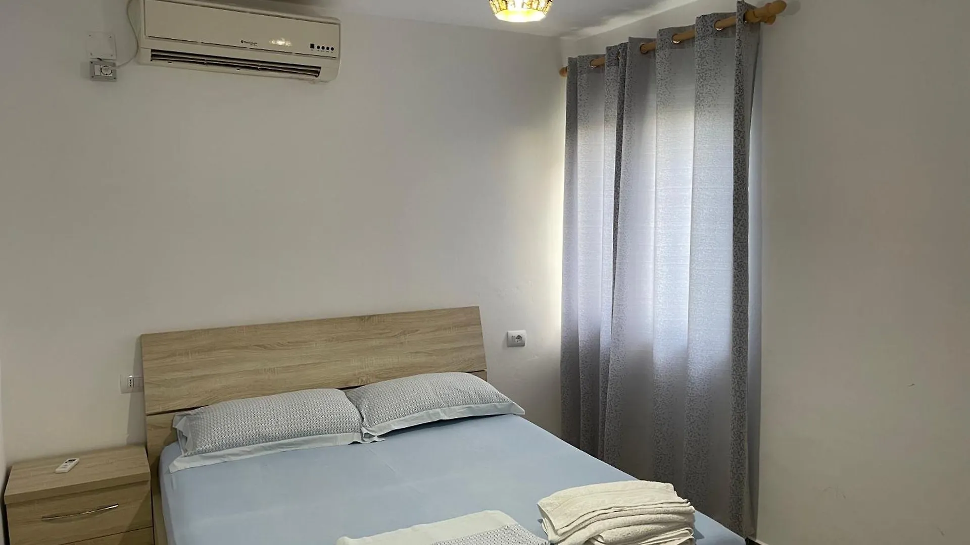 City Center & Near Lungomare Guest House Vlorë